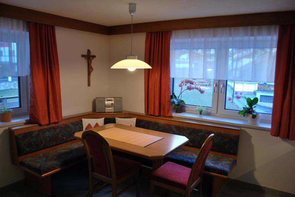 Ferienwohnung Nuener Grins Eksteriør billede